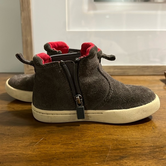 UGG Hamden Trainers Chesnut Toddler Boot - Picture 8 of 12